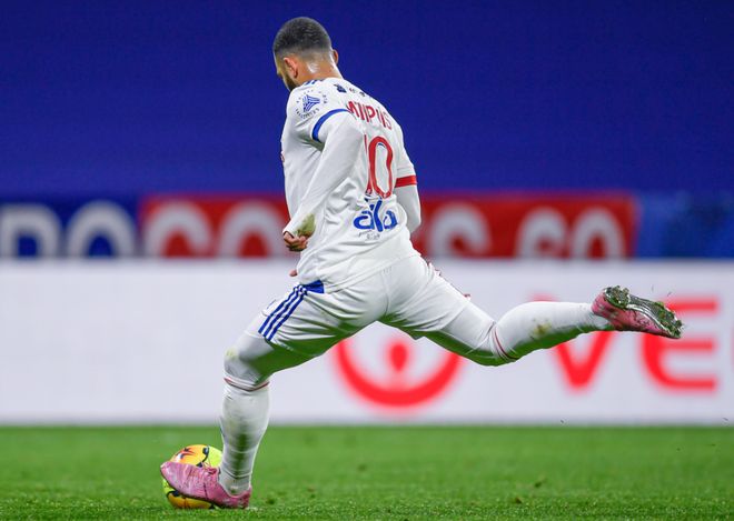 九游手机入口官网-JackeyLove与30激战老鹰分钟今晨深圳男篮调整名单以备西甲，里昂远射贴柱备战法甲都惊呆了的简单介绍