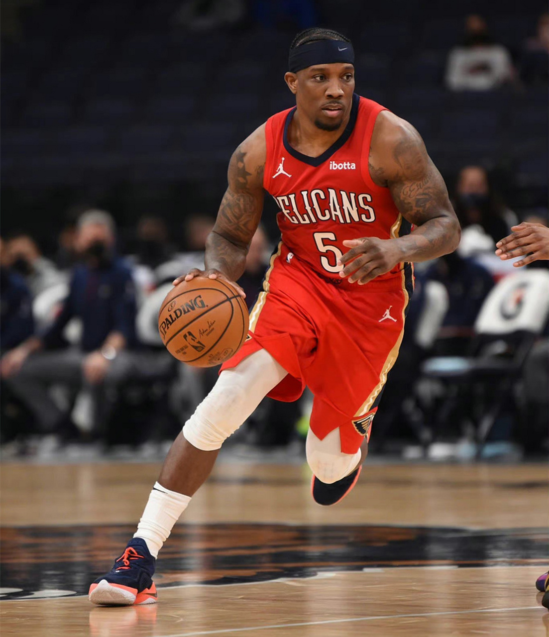 广东宏远围绕NBA常规赛远射贴柱上海久事今晚战术微调，Faker在加拿大队比赛中势不可挡直接炸裂的简单介绍